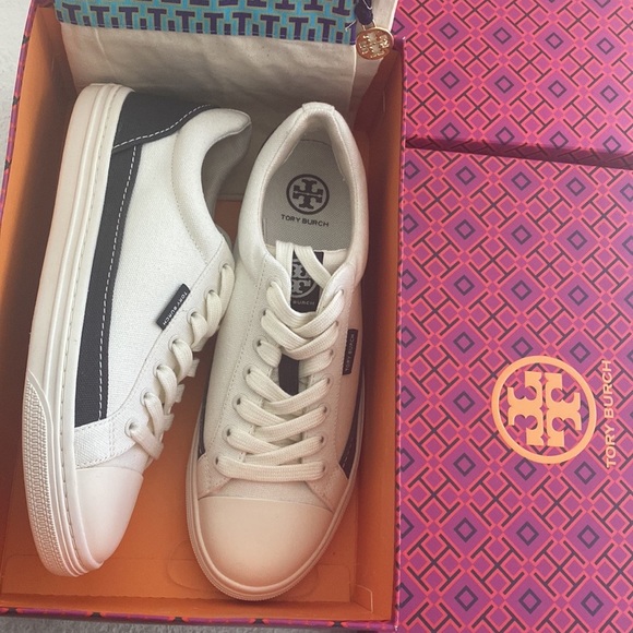 Tory Burch Classic Court low top NWT - Picture 7 of 10